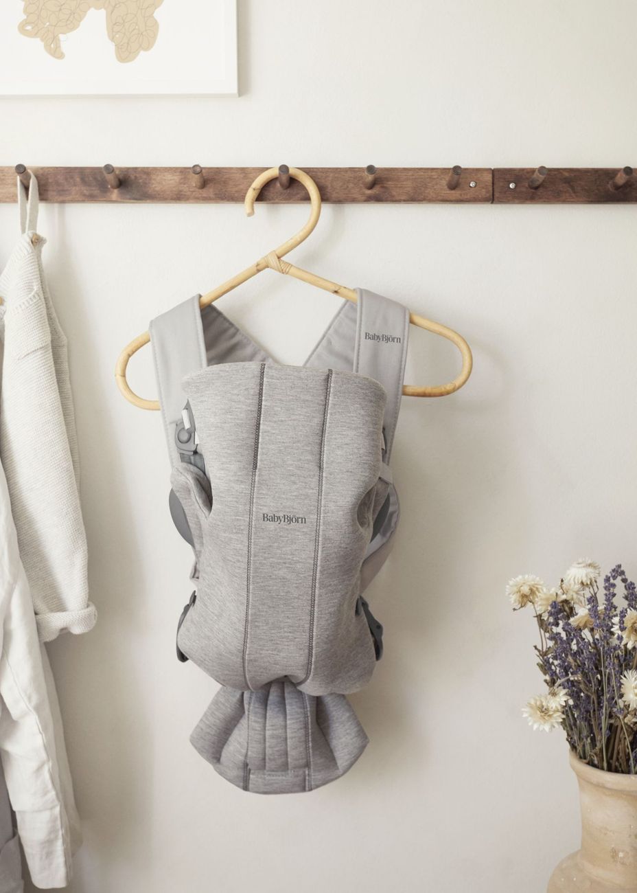 Porte-bébé Mini - Gris clair / Jersey 3D (BabyBjörn) - Image 11