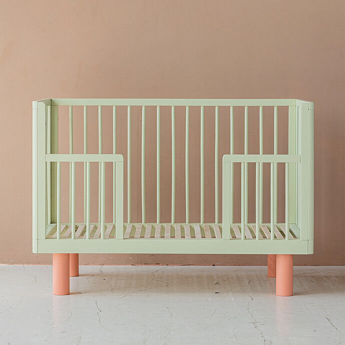 Lit Bébé Evolutif Nox Pistache et Rose - 60 x 120 cm (Karl & Fric) - Image 2
