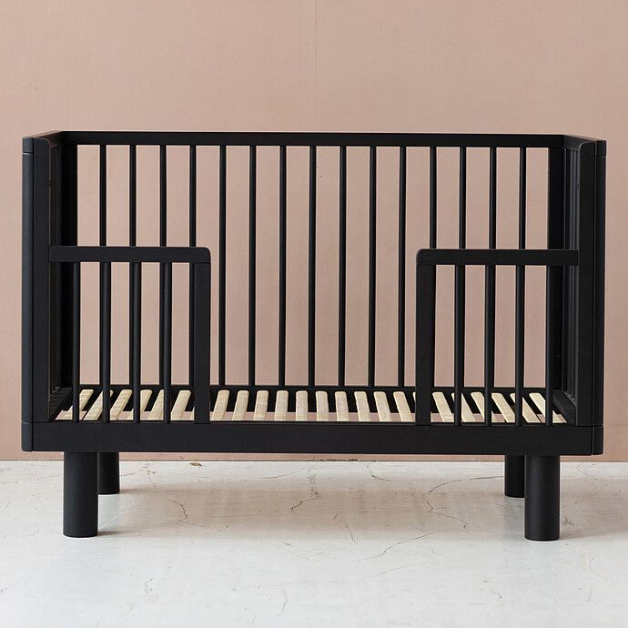 Lit Bébé Evolutif Nox Noir Satin - 60 x 120 cm (Karl & Fric) - Image 3