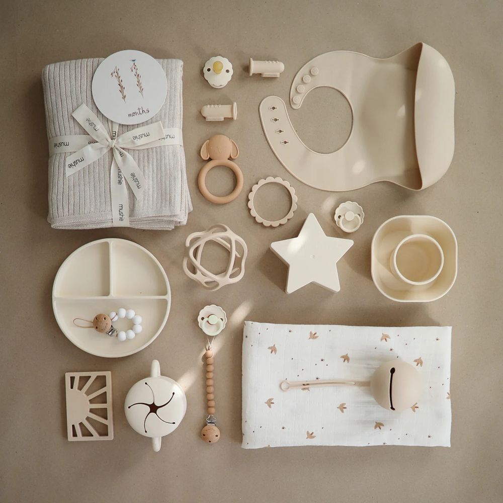 Assiette à compartiments en silicone avec ventouse Ivory (Mushie) - Image 1