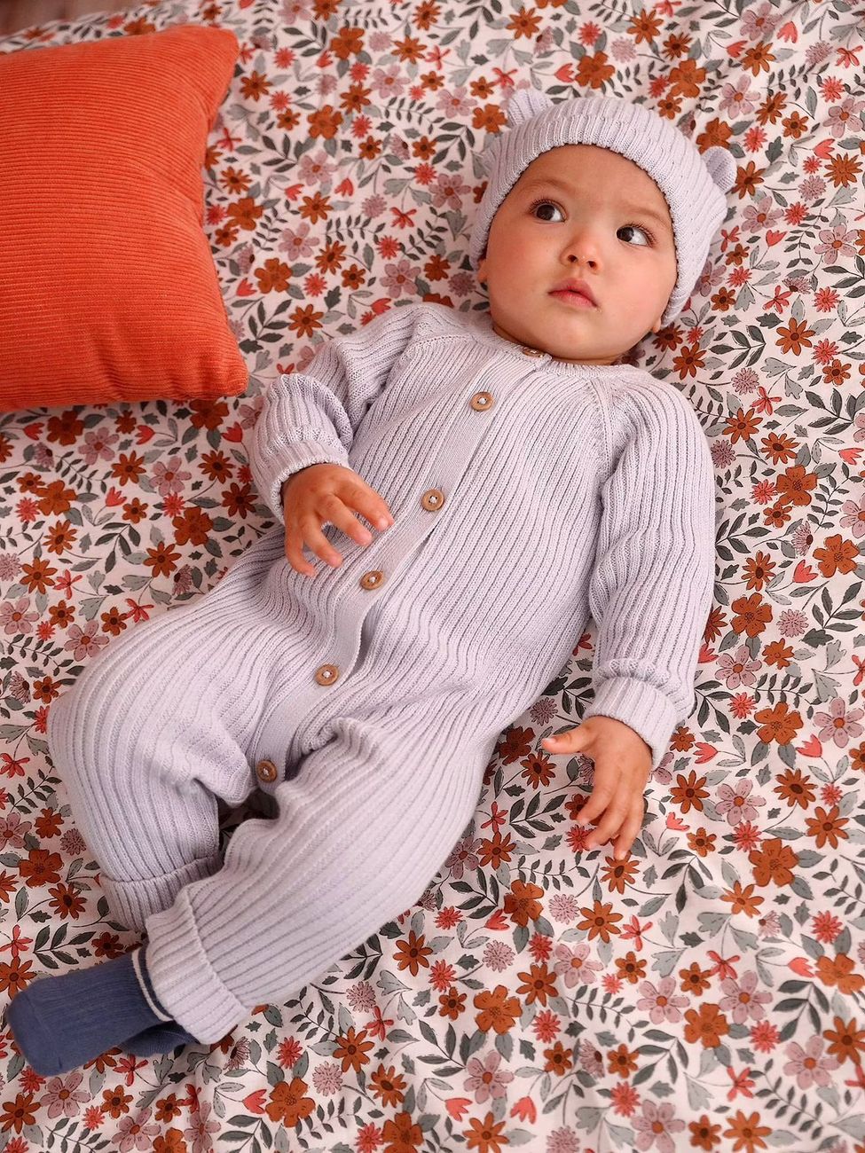 Ensemble bébé combinaison et bonnet à oreilles en tricot bleu pâle (Vertbaudet) - Image 1