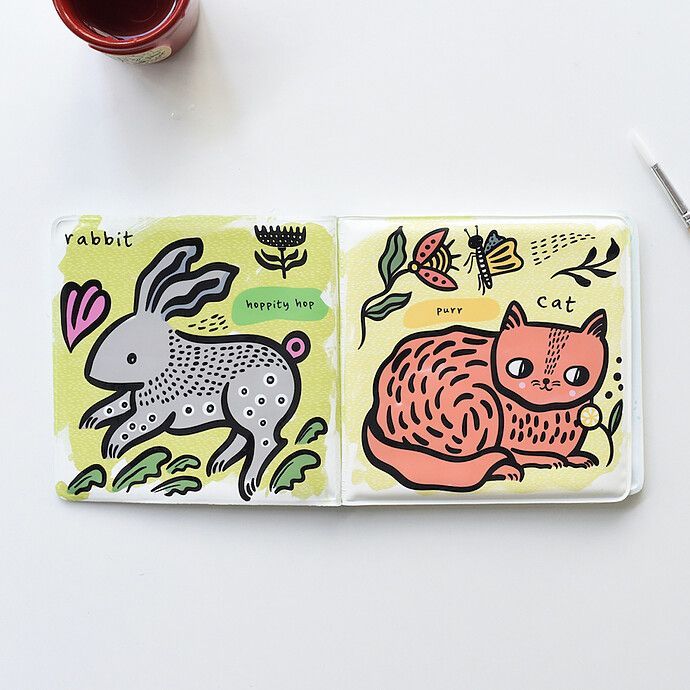 Livre de Bain Color Me - Who Loves Pets (Wee Gallery) - Image 1