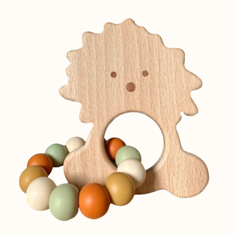 Hochet bois et silicone lion (Mawen Materne) - Image 1