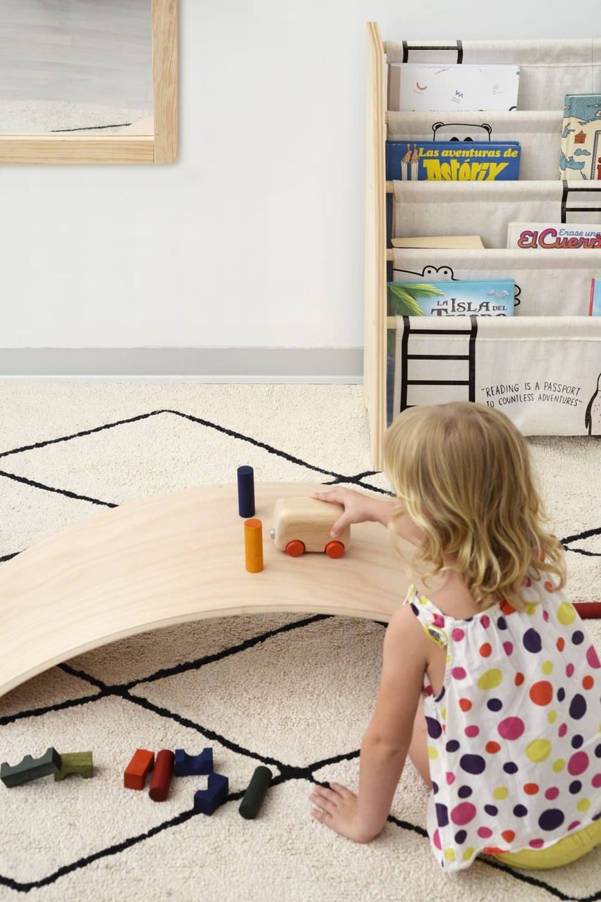 Bibliothèque contreplaqué de pin et textil,imprimé Animaux Montessori (RNT by Really Nice Things) - Image 3