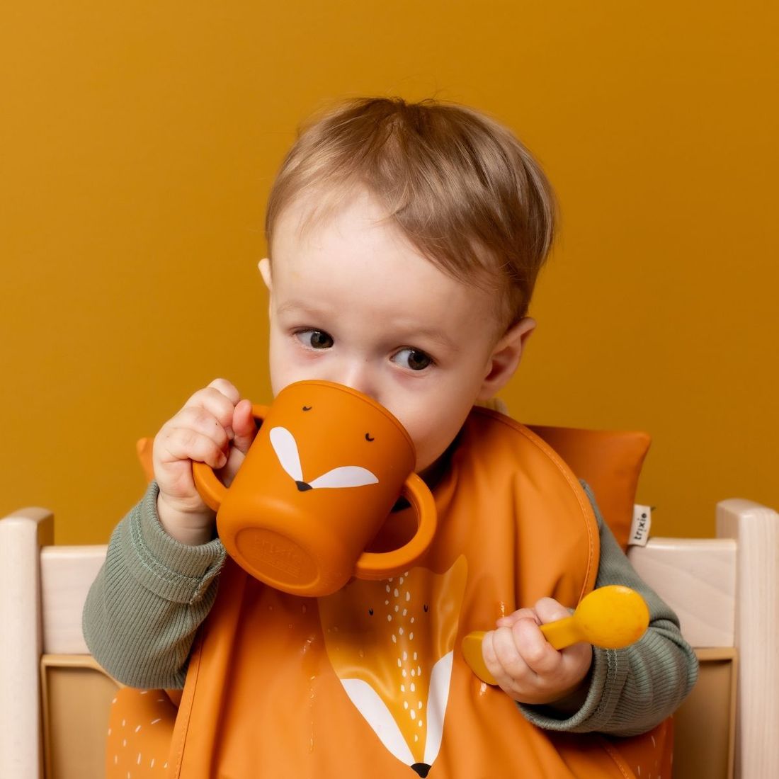 Tasse d'apprentissage en silicone Mr. Fox (Trixie) - Image 1