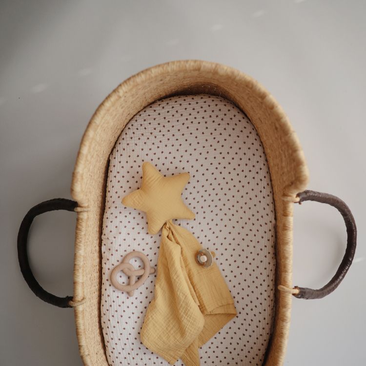 Jouet de dentition Bretzel (Mushie) - Image 6