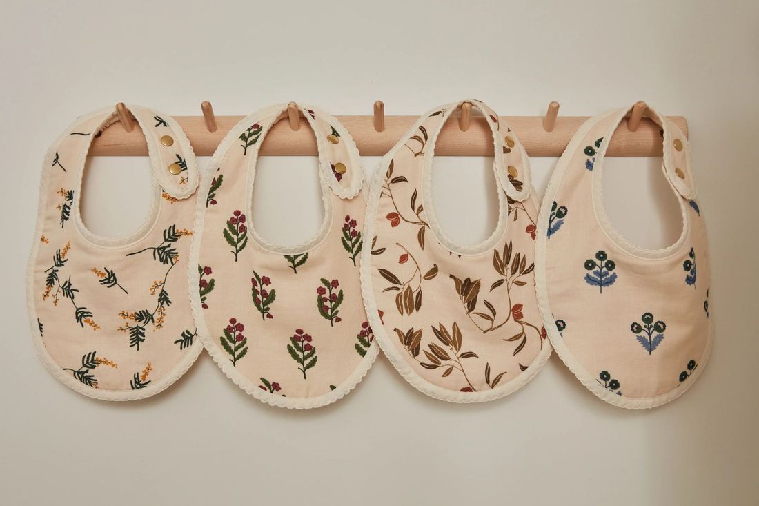 Bavoir bébé Bougainvillier (Orso Paris) - Image 3
