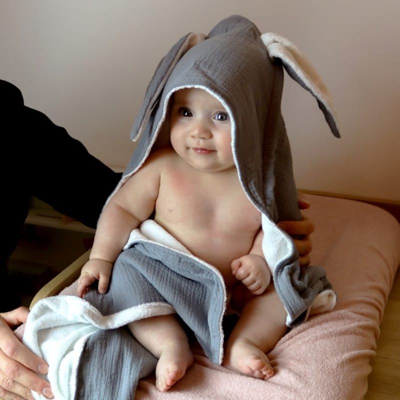 Cape, sortie de bain - 75 x 75 cm (Monsieur Bébé) - Couverture