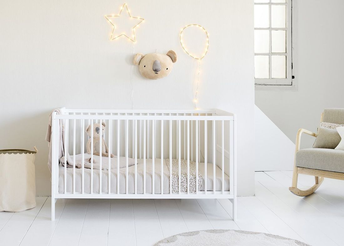 Petite Amélie Lit bébé évolutif 3 en 1 Évolutif 0-4 ans Blanc 70x140 cm (Petite Amélie) - Image 3
