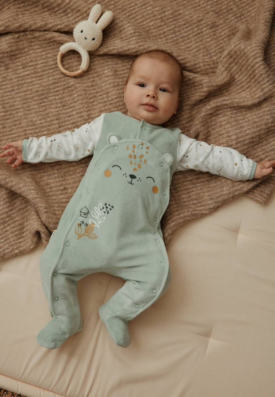 Pyjama Bébé En Velours Ouverture Pont Kenya Vert (Petit Beguin) - Couverture