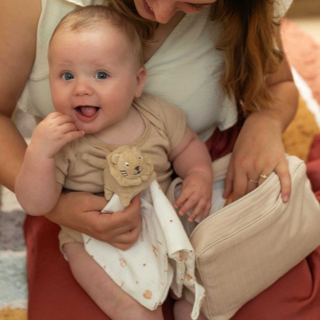 Doudou mouchoir en lange pour bébé (Trois Kilos Sept) - Image 1