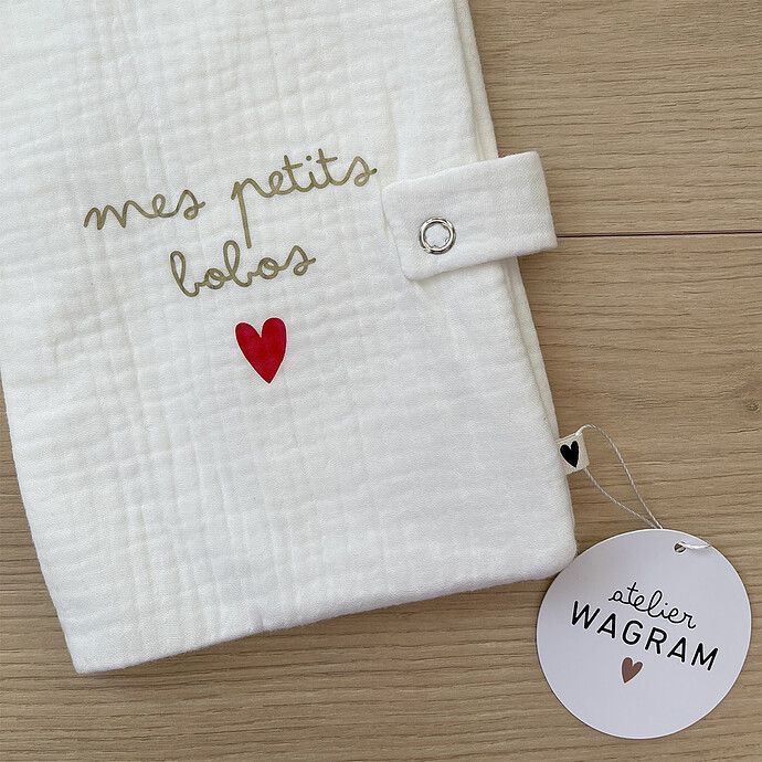 Protège-carnet de Santé - Ecru Mes Petits Bobos (Atelier Wagram) - Image 1