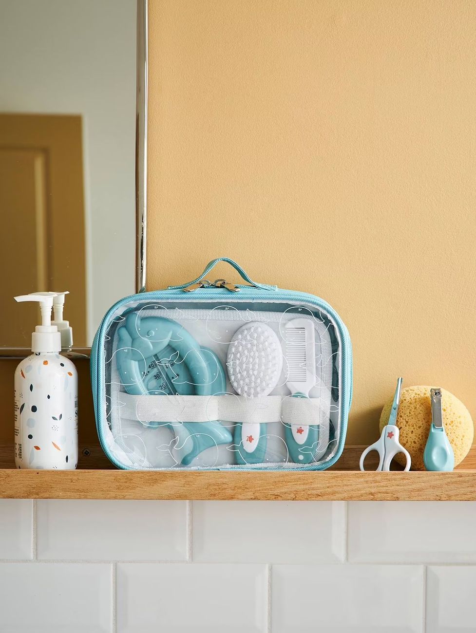 Trousse de toilette et de soin bleu (Vertbaudet) - Couverture