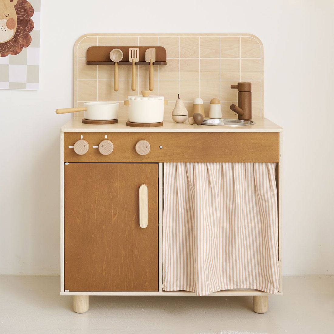 Petite Amélie cuisine en bois enfant | matériaux contreplaqué | beige marron et noyer | 12 accessoires inclus | design durable et naturel (Petite Amélie) - Couverture
