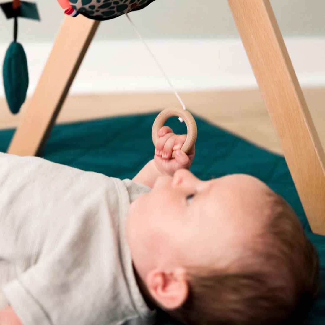 Arche d'éveil musical en bois pour bébé - Mika (Mellipou) - Image 9