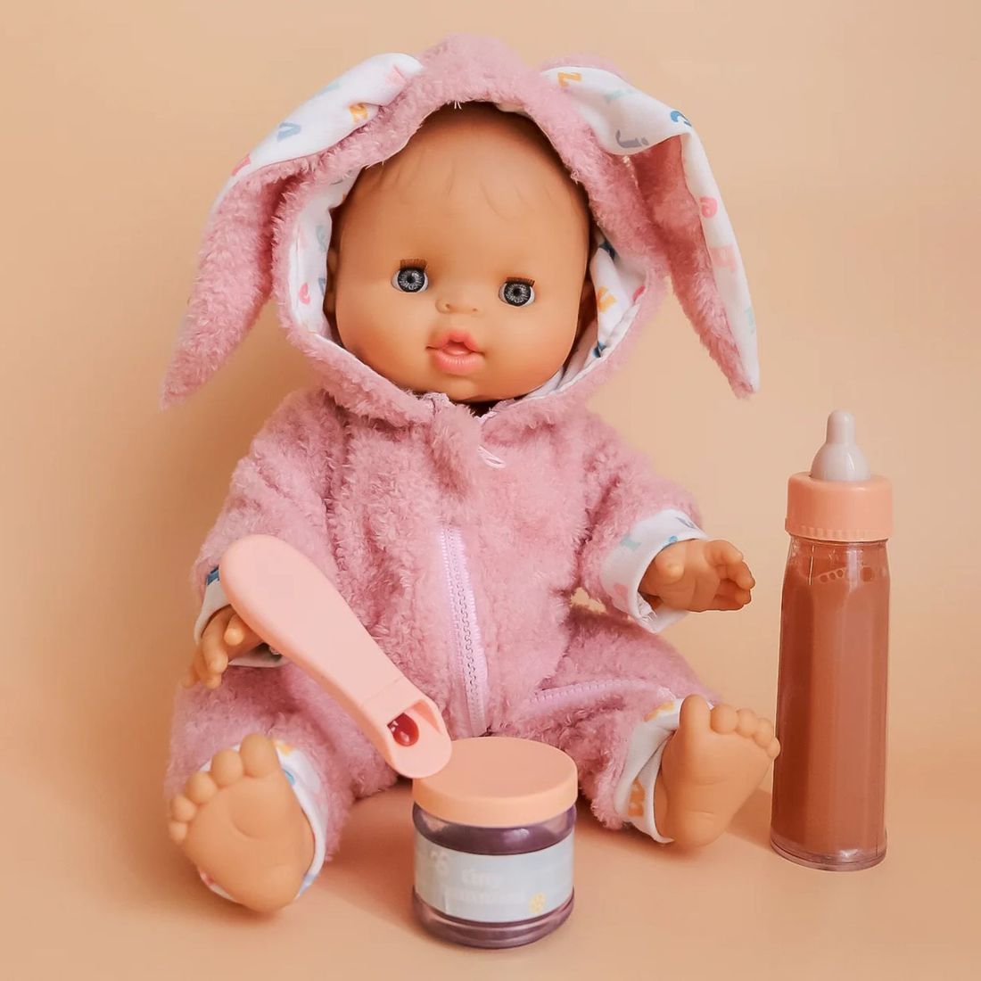 Coffret repas petit pot et biberon magiques pour poupée Chocolat (Tiny Harlow) - Image 3