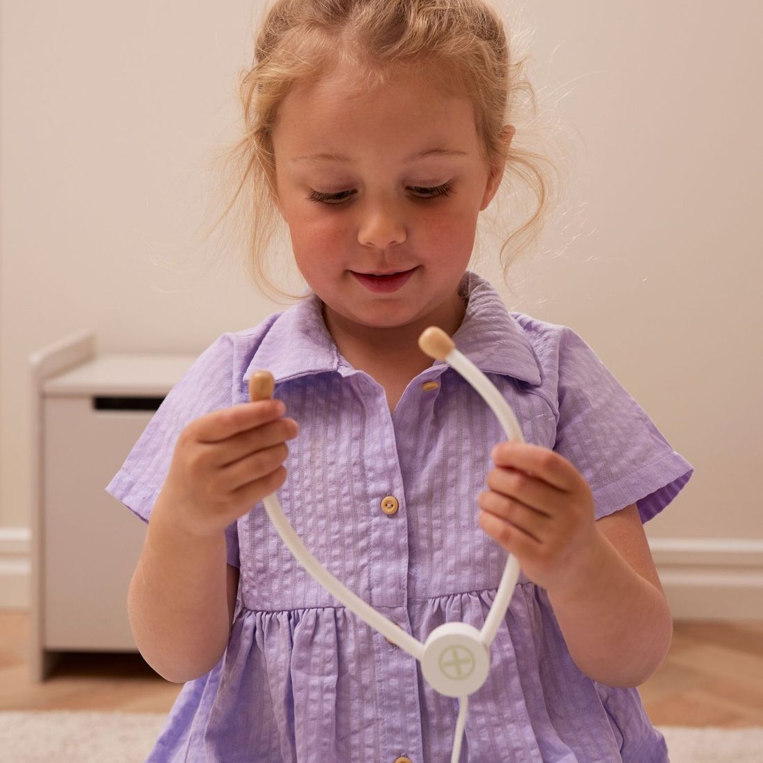 Mallette et accessoires de Docteur en bois blanc (Kid's Concept) - Image 3