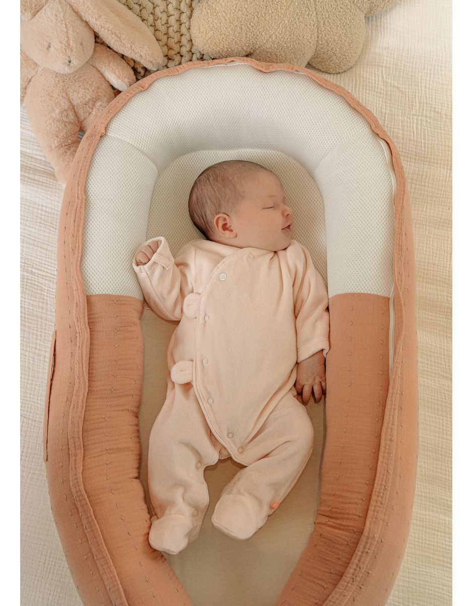Pyjama dors-bien en velours rose (Noukie's) - Couverture
