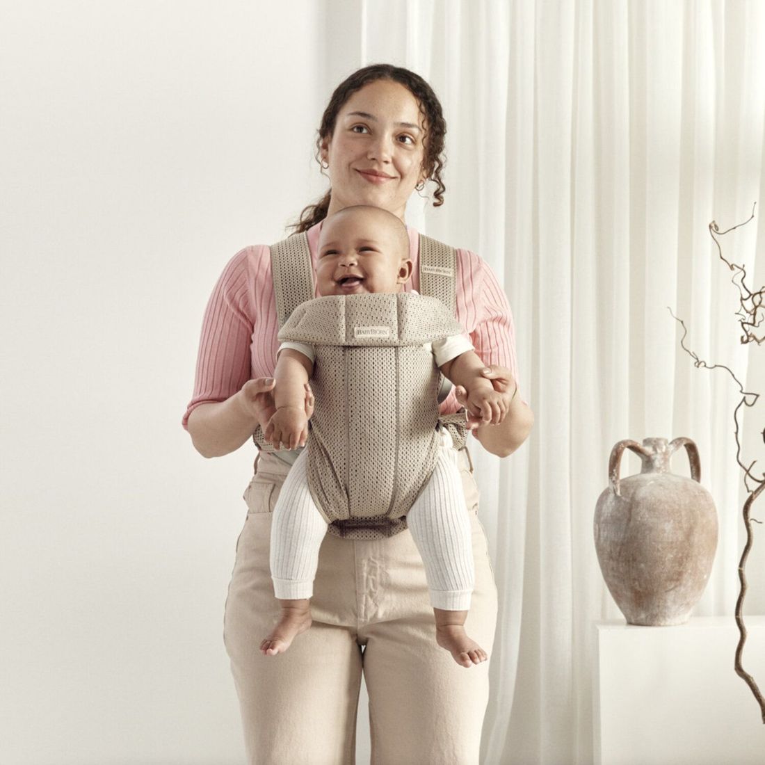 Porte-bébé Mini Mesh 3D gris (BabyBjörn) - Image 5