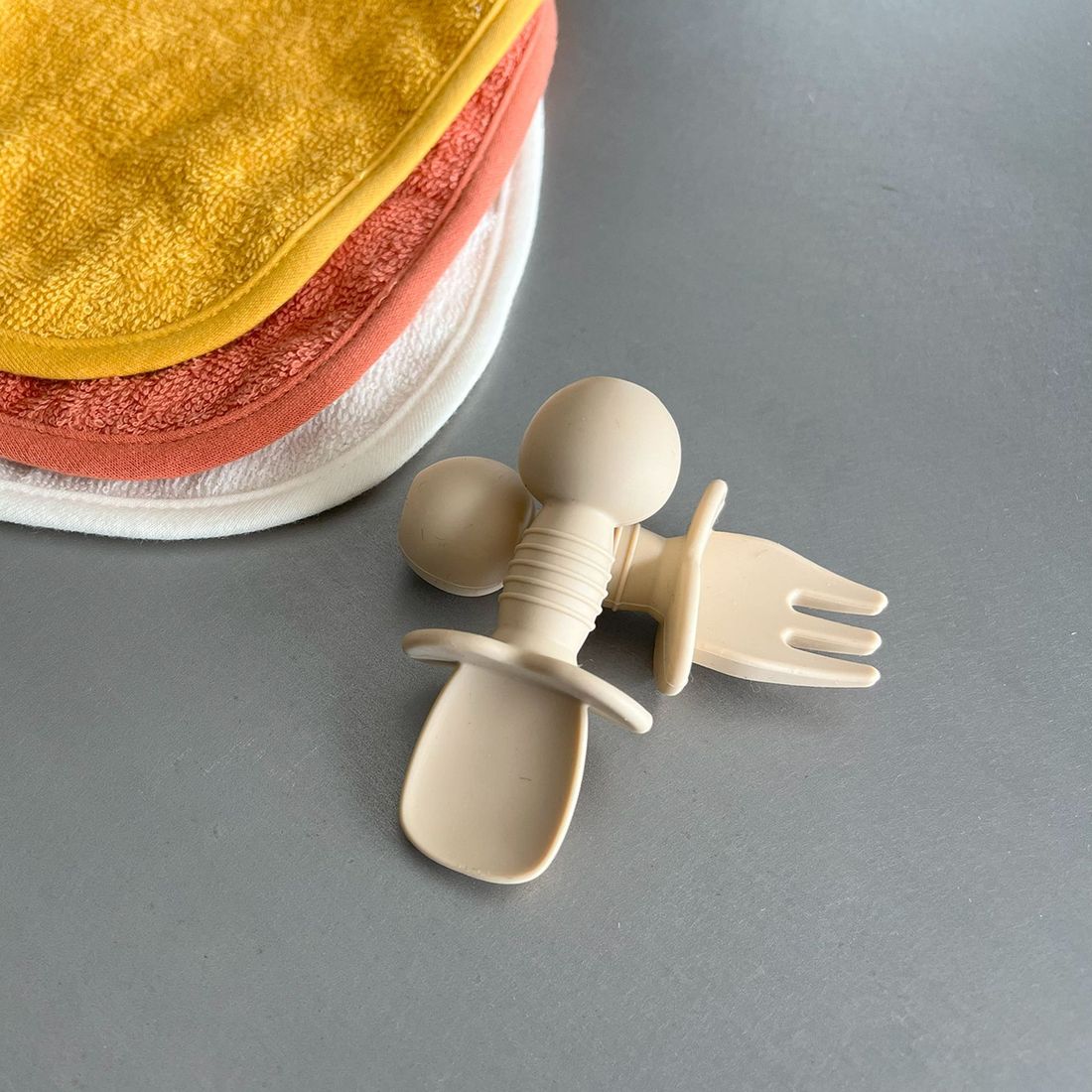 Lot 2 mini couverts bébé silicone (Maïka) - Image 3