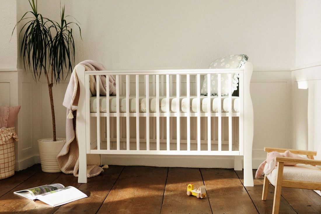 - Lit Bébé Stella 60x120 cm - Blanc - Blanc (Mon Lit Cabane) - Couverture
