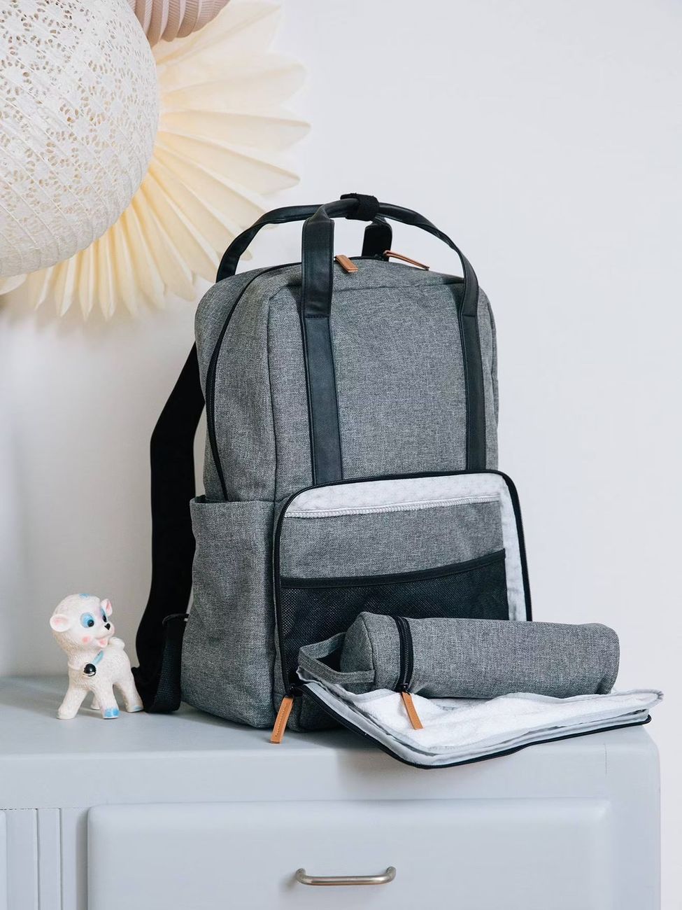 Sac à dos à langer gris chiné (Vertbaudet) - Image 1