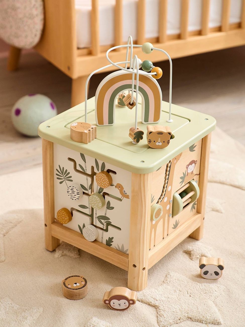 Grand cube d'activités en bois FSC® tanzanie (Vertbaudet) - Couverture