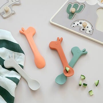 Lot de 2 cuillères en silicone Lalee vert (Done by deer) - Couverture