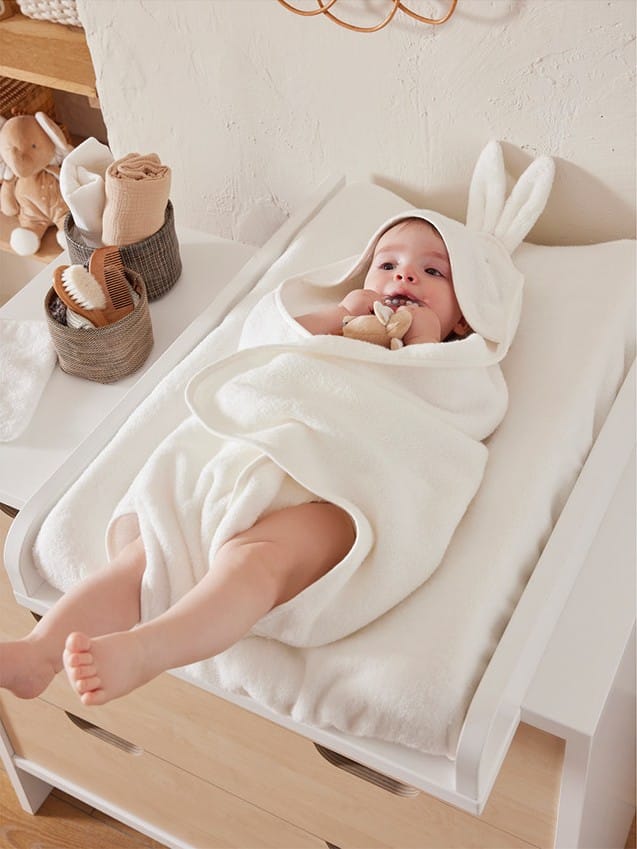 Cape de bain + gant de toilette B&M Snow - Blanc (Noukies) - Couverture