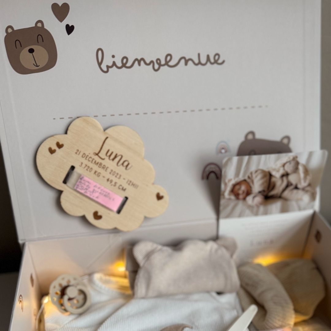 Boîte à Souvenirs Bébé – Coffret Naissance à Remplir (Keep love) - Couverture