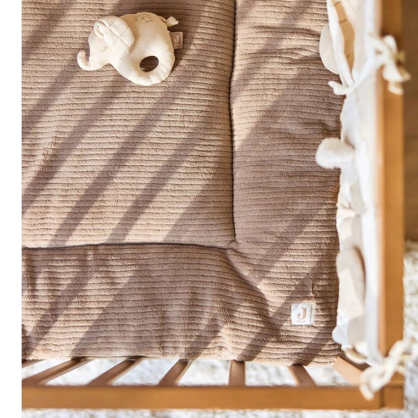 Tapis de jeu Cloudy Rib Milky Coffee (75 x 95 cm) (Jollein) - Couverture