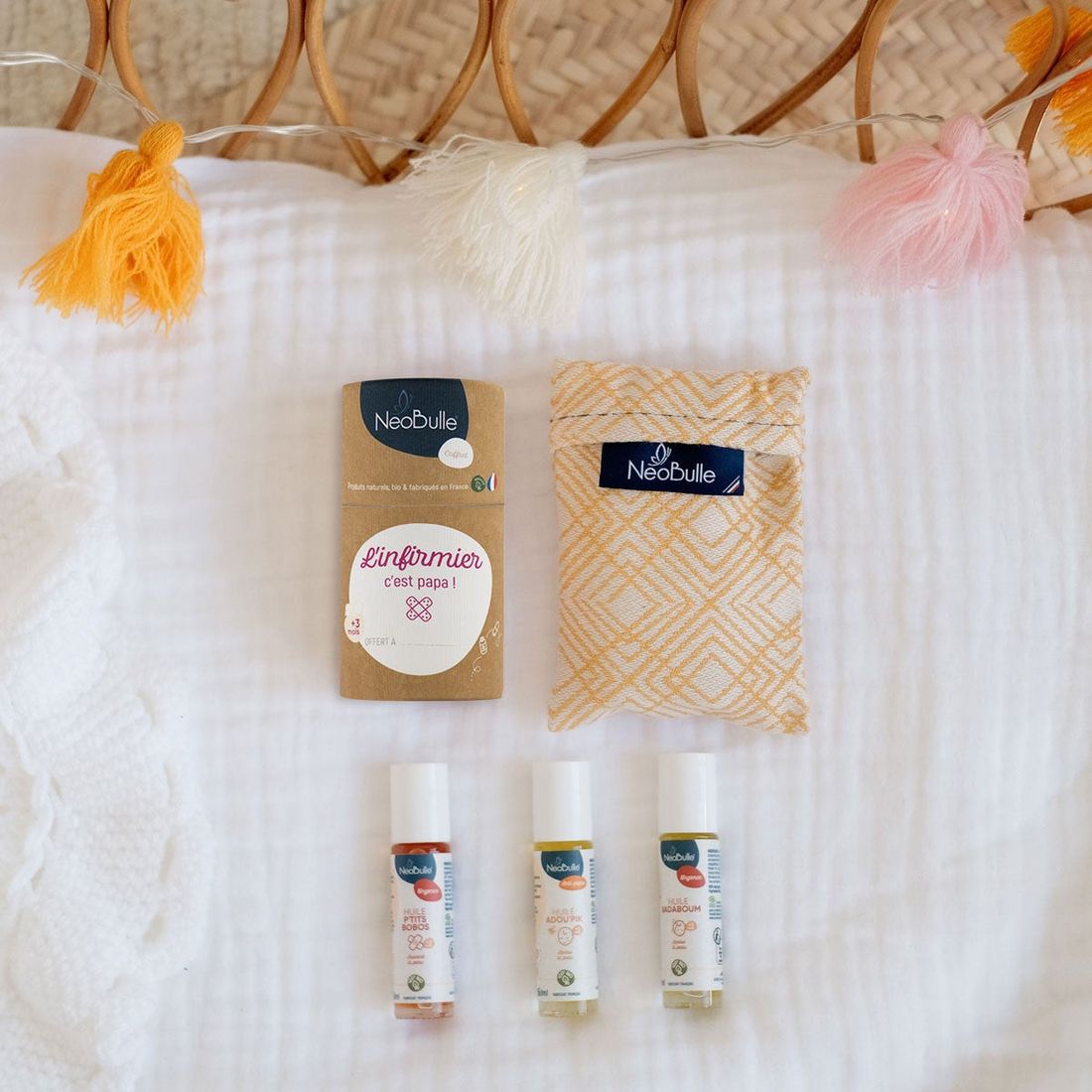 L'infirmier c'est papa, coffret d'urgence des petits (Neobulle) - Couverture