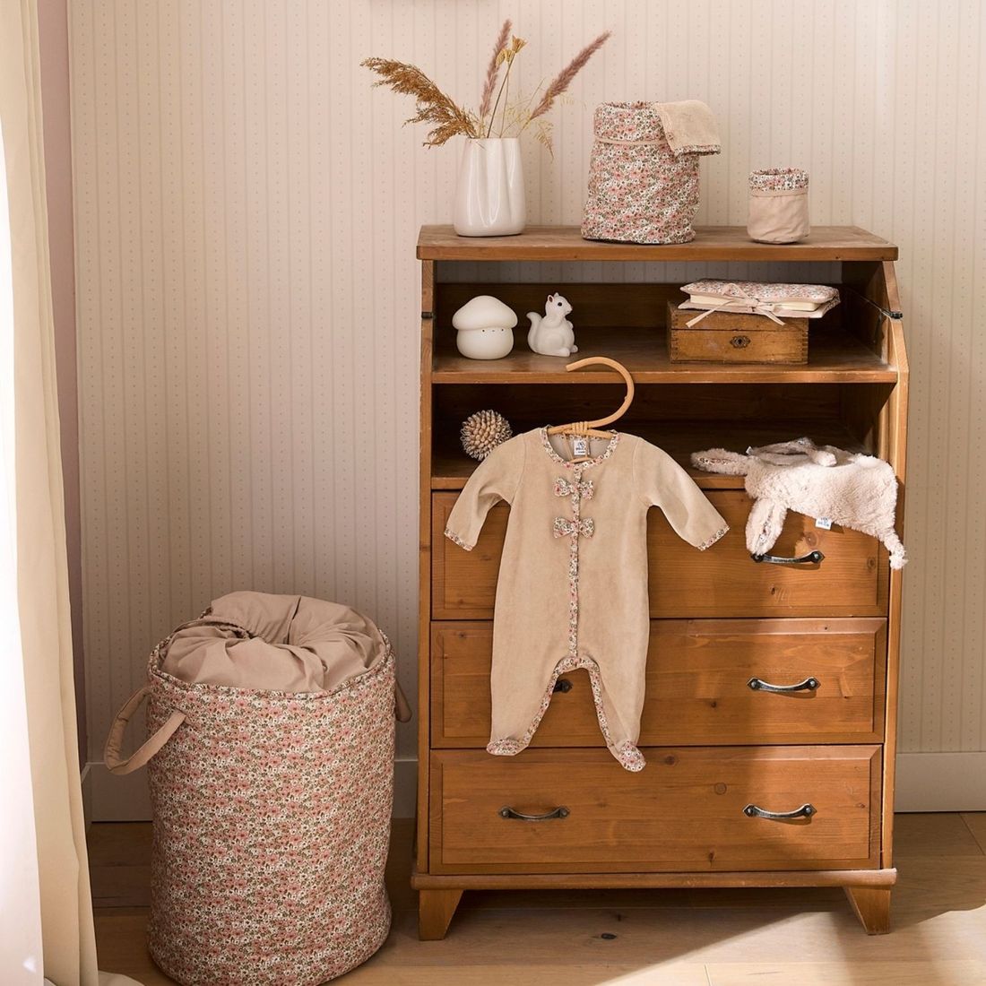 Pyjama hiver en velours beige et nœuds liberty (1 mois) (Bb&Co) - Couverture
