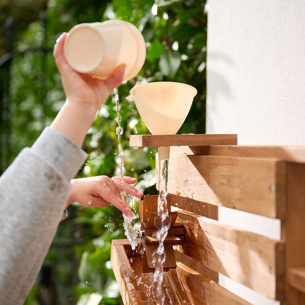 Petite Amélie | Cuisine extérieure enfant Provence | Bois FSC résistant aux intempéries | 2 bacs profonds | Toboggans | Cuisine ludique (Petite Amélie) - Couverture