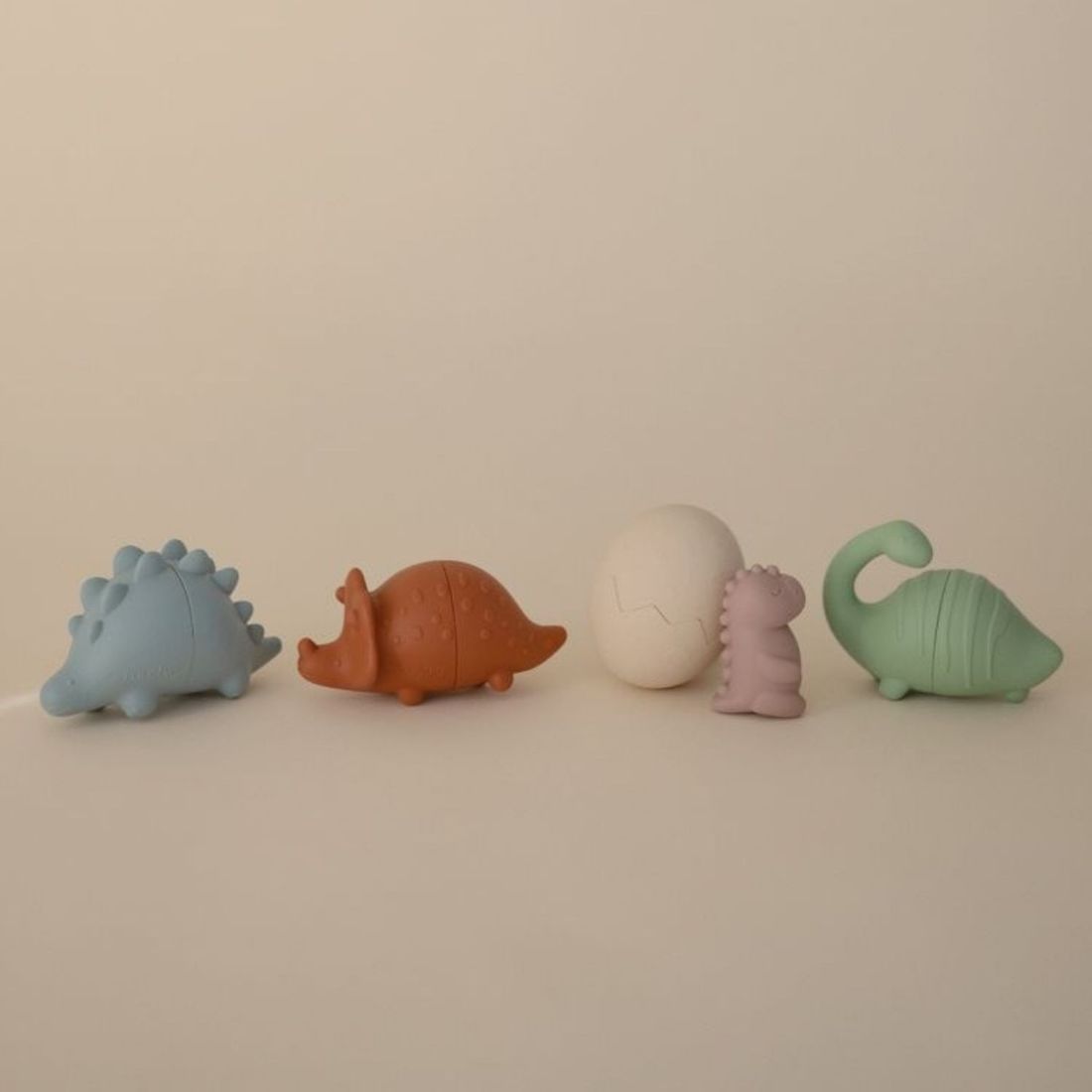 Lot de 4 jouets de bain Dino (Mushie) - Couverture
