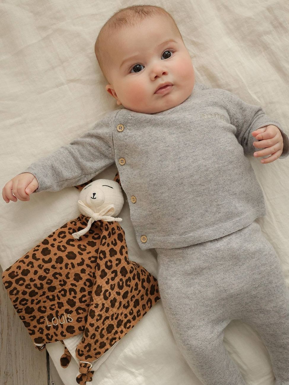 Ensemble naissance pull pantalon laine et cachemire personnalisable gris chiné (Envie De Fraise) - Couverture