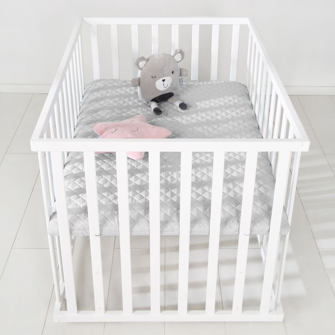 Parc bébé 75x100 réglable en bois blanc avec tapis gris (roba) - Couverture