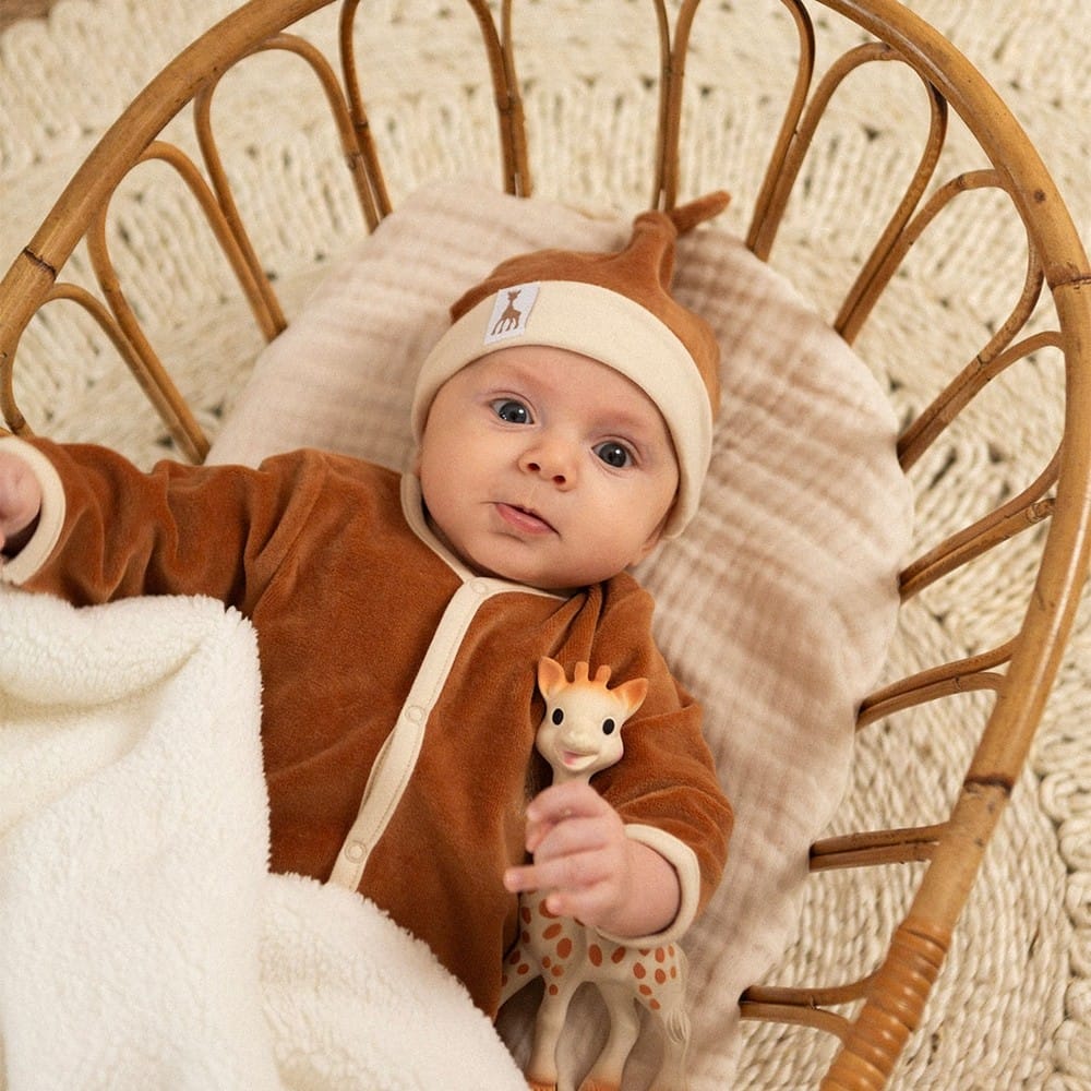 Pyjama en velours camel Sophie la girafe (3 mois) (Trois Kilos Sept) - Couverture