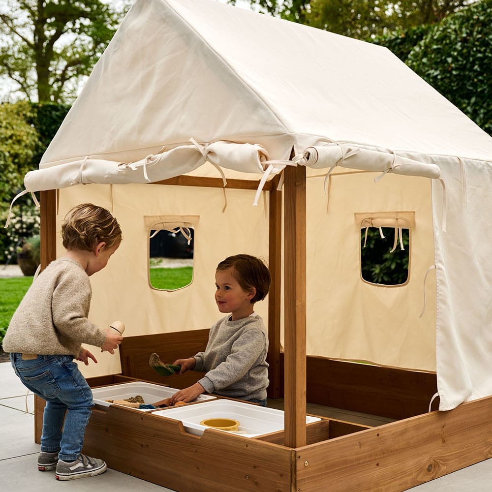 Petite Amélie | Cabane de jardin pour enfant avec bac à sable | Collection Provence | Bois FSC résistant | Cabane en bois rustique pour extérieur (Petite Amélie) - Couverture
