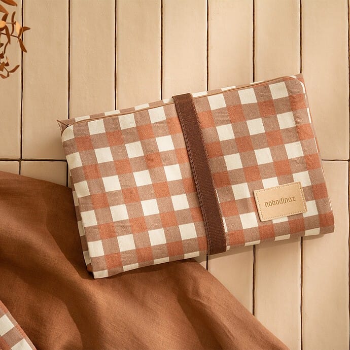 Tapis à Langer Imperméable Hyde Park - Terracotta Checks (Nobodinoz) - Couverture