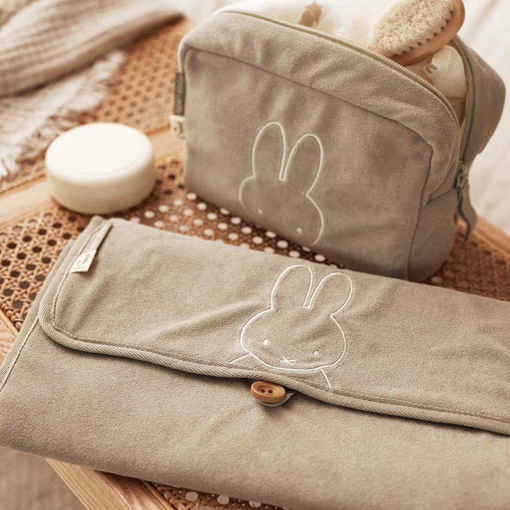 Tapis à langer nomade Miffy Olive Green (Jollein) - Couverture