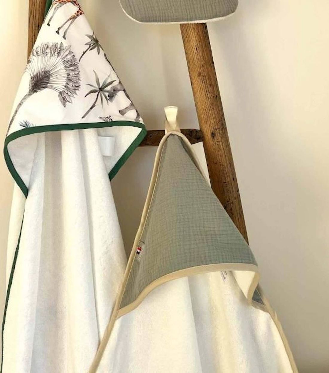 Cape de bain en gaze de coton jeanne (Sevira Kids) - Couverture