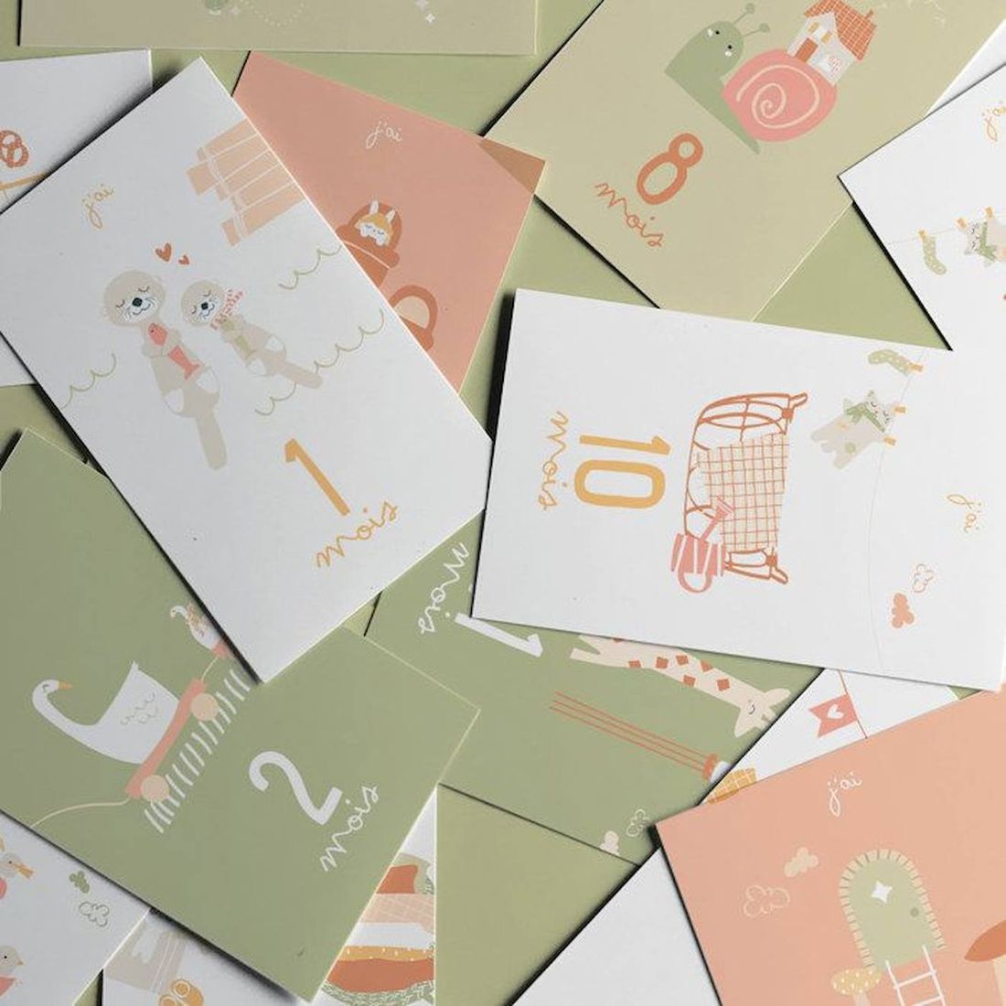 Cartes souvenirs les premiers mois de bébé instants magiques rose (L’Atelier Gigogne) - Couverture