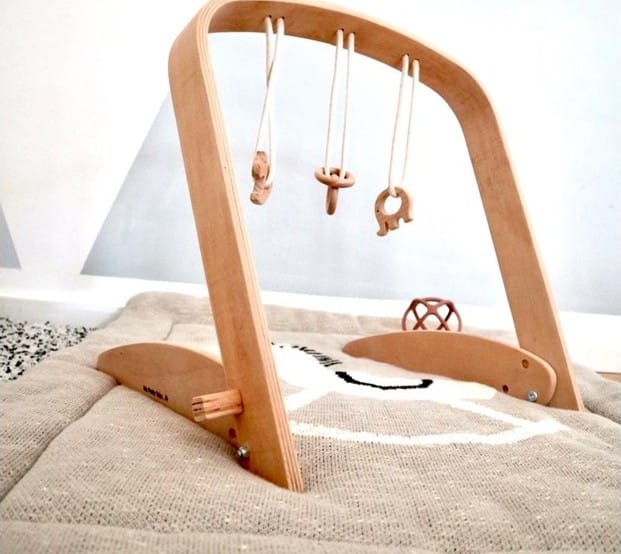 Ma Petite Tribu - Arche d'éveil scandinave + 3 hochets