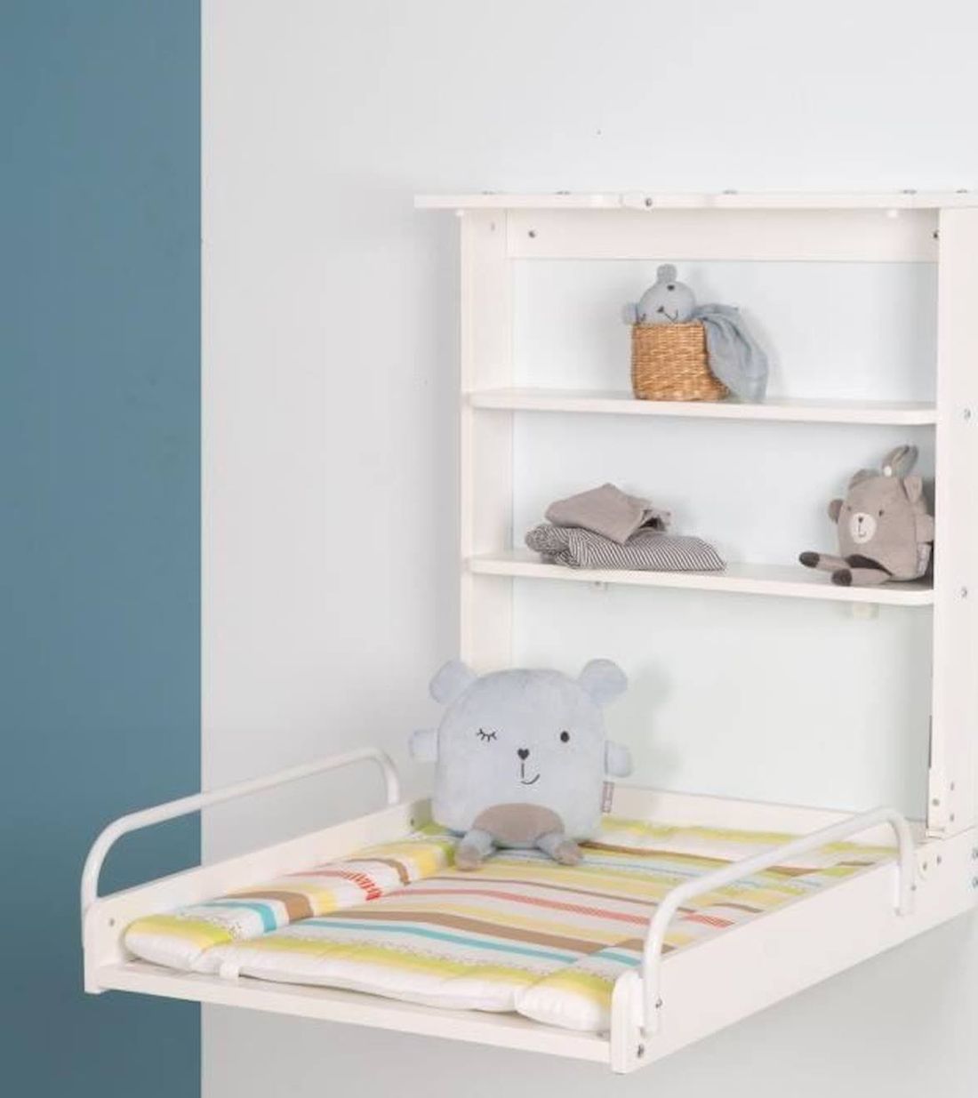Roba - Roba Table À Langer Murale Pliante Avec Matelas À Langer Et Étagères Intégrées - Facile À Installer - Bois Blanc Blanc
