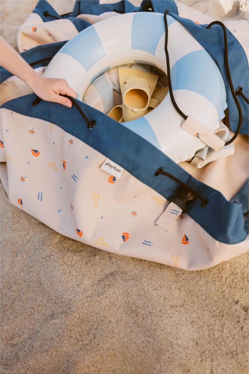 Play and Go - Sac / Tapis de jeu d'extérieur Noomad  - Jour Magique (Play and Go) - Couverture