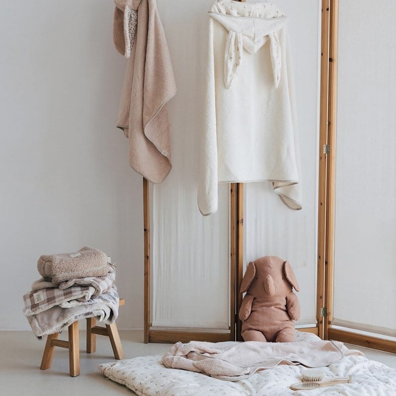 Cape de Bain - Olive Bloom (Babyshower) - Couverture