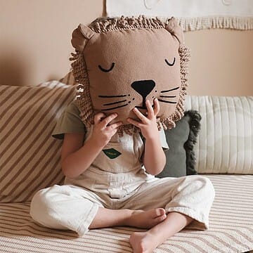 Nobodinoz - Coussin brodé Lion (Nobodinoz) - Couverture