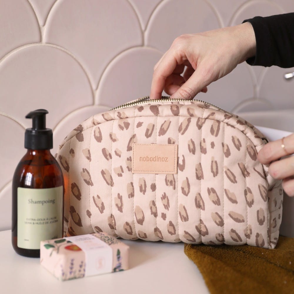 Trousse de toilette imperméable Hyde Park Leonie Latte (Nobodinoz) - Couverture