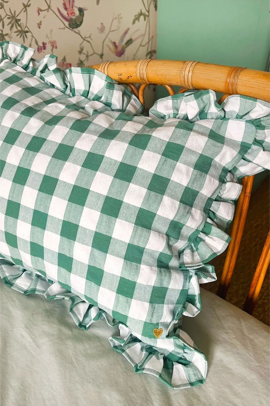 Barnabé aime le café - Coussin à volant (Barnabé aime le café) - Couverture